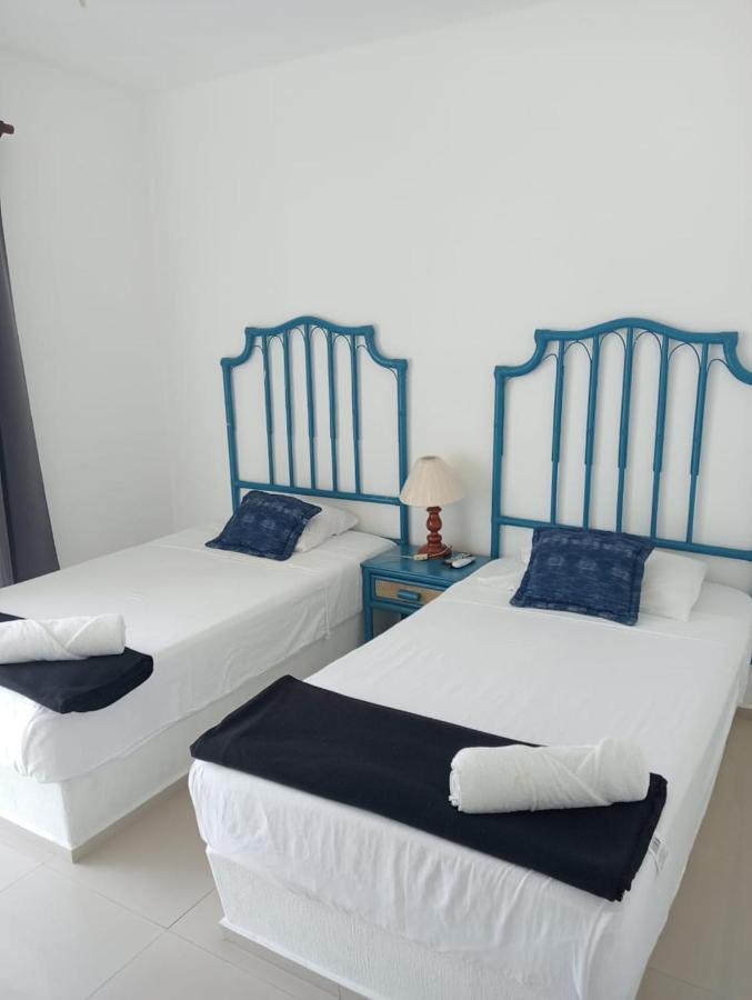 Apartment Magnifico Departamento: Beachfront Oasis With Pools And Comfort For 6